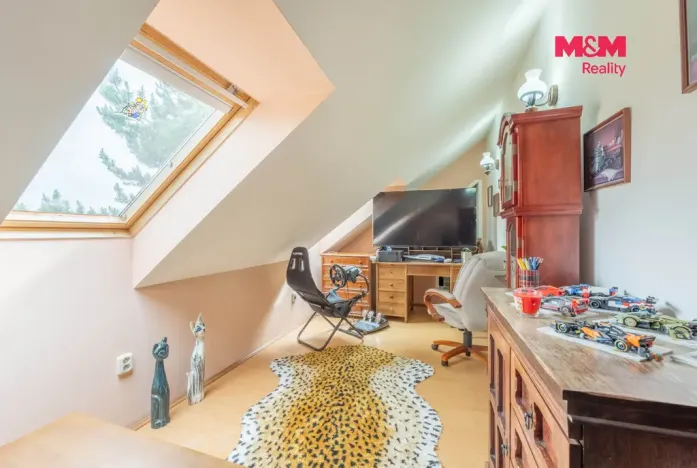 Prodej rodinného domu, Sadská, Pístecká, 220 m2