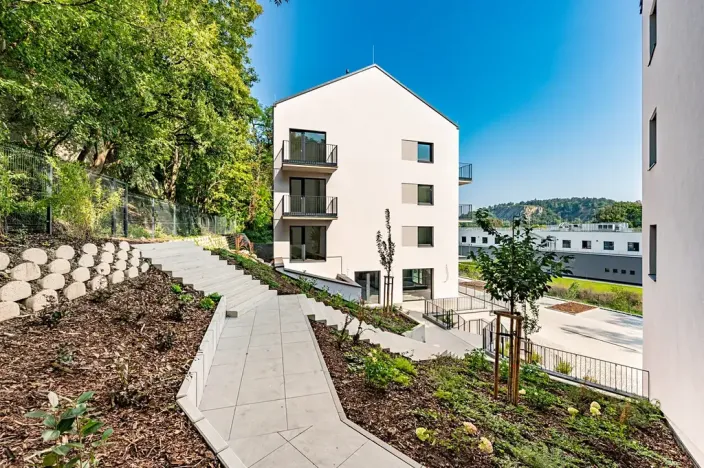 Pronájem bytu 1+kk, Praha, Na Zlíchově, 26 m2