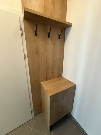 Pronájem bytu 1+kk, Praha - Prosek, Čakovická, 33 m2