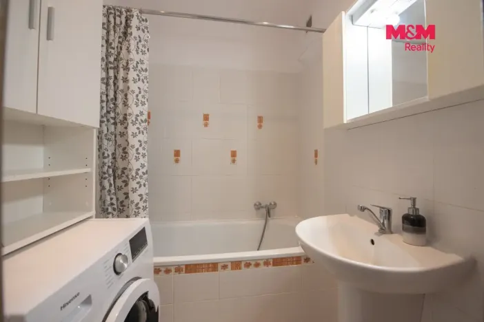 Pronájem bytu 2+1, Hradec Králové - Pražské Předměstí, Jungmannova, 65 m2