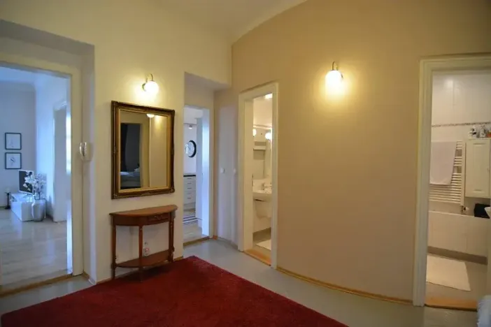 Pronájem bytu 3+1, Praha - Nové Město, Dřevná, 108 m2
