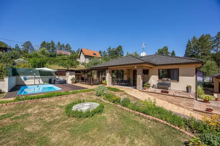 Prodej rodinného domu, Týnec nad Sázavou, 89 m2