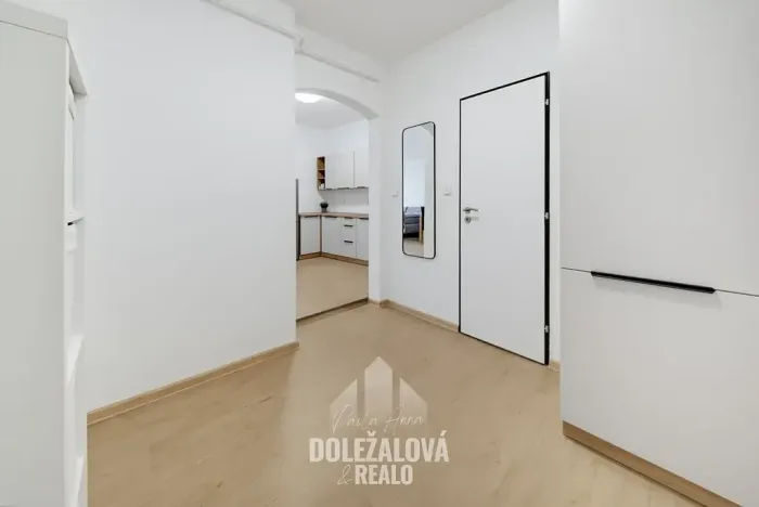 Pronájem bytu 2+kk, Jihlava, Mrštíkova, 60 m2
