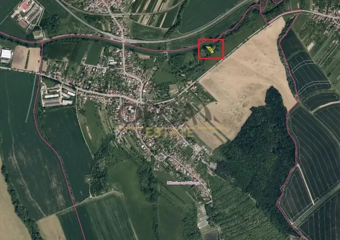 Prodej pozemku, Uherské Hradiště, 722 m2
