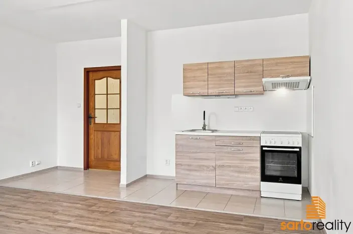 Pronájem bytu 1+kk, Ústí nad Labem, Spartakiádní, 31 m2