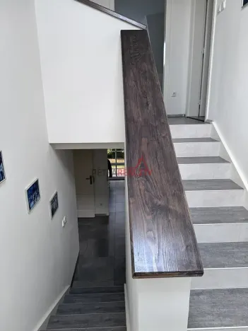 Prodej rodinného domu, Mníšek pod Brdy, Pod Skalkou, 188 m2