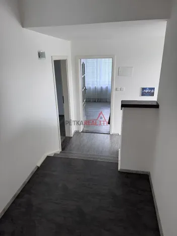 Prodej rodinného domu, Mníšek pod Brdy, Pod Skalkou, 188 m2