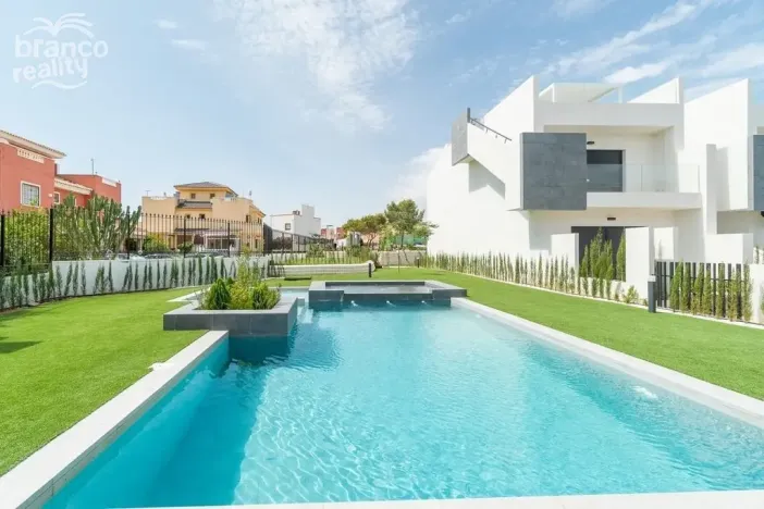 Prodej rodinného domu, Torrevieja, Alicante, Španělsko, 82 m2