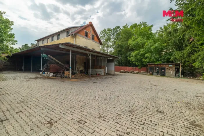 Prodej rodinného domu, Čáslav - Čáslav-Nové Město, 420 m2
