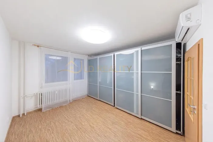 Pronájem bytu 2+1, Olomouc - Povel, Nešporova, 56 m2