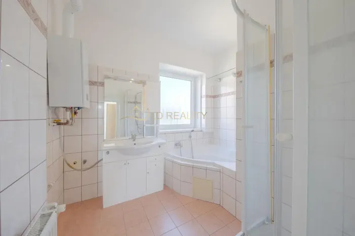Prodej bytu 3+kk, Olomouc - Nové Sady, Husitská, 80 m2