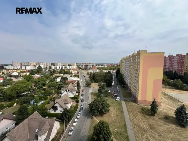Pronájem bytu 2+kk, Praha - Kamýk, Smotlachova, 44 m2