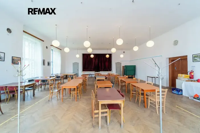 Prodej rodinného domu, Svinaře, Zelená Hora, 500 m2