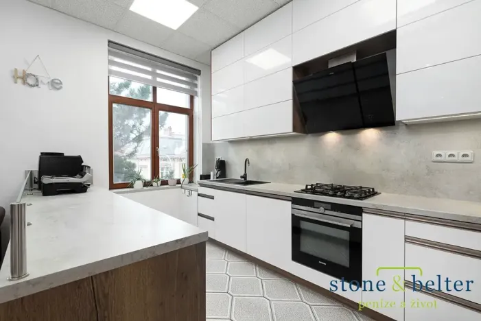 Prodej bytu 4+kk, Opava, Olomoucká, 155 m2