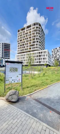 Pronájem garážového stání, Praha - Modřany, Mezi vodami, 12 m2