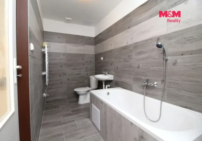 Pronájem bytu 2+kk, Trutnov - Střední Předměstí, Horská, 45 m2