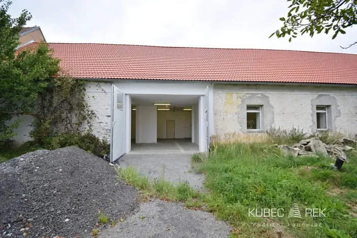 Pronájem skladu, Řípec, 247 m2