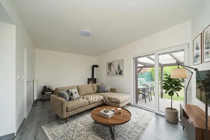 Prodej rodinného domu, Polerady, 83 m2