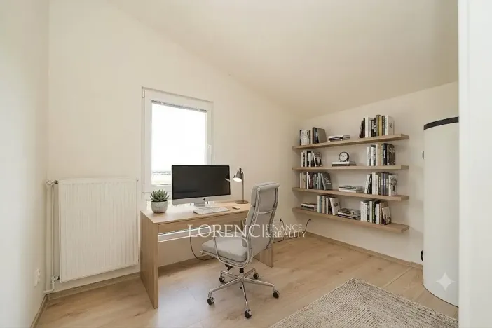 Prodej rodinného domu, Polerady, 83 m2