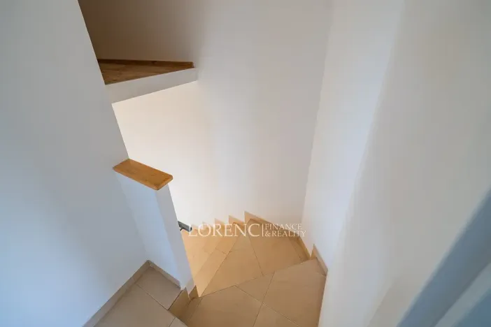 Prodej rodinného domu, Polerady, 83 m2