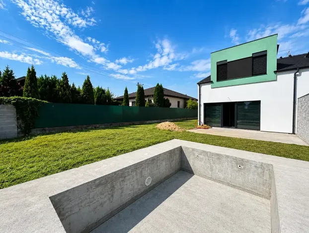 Prodej bytu 4+kk, Včelná, 110 m2