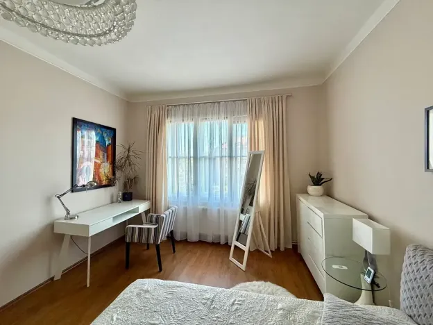 Pronájem bytu 2+1, Praha - Bubeneč, Rooseveltova, 70 m2