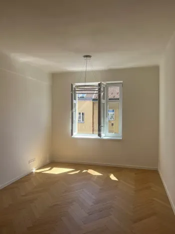 Pronájem bytu 2+kk, Praha - Strašnice, Kralická, 50 m2