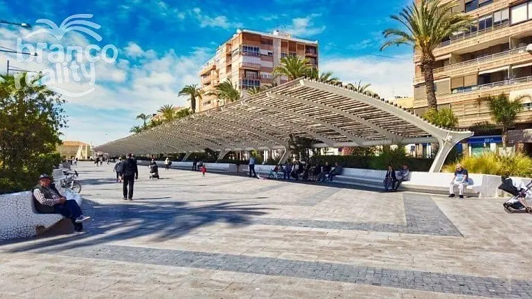 Prodej rodinného domu, Torrevieja, Alicante, Španělsko, 185 m2