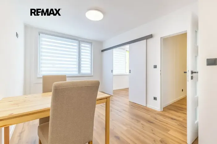 Prodej bytu 2+kk, Praha - Stodůlky, Suchý vršek, 33 m2