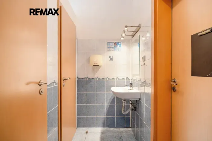 Pronájem skladu, Rudná, Masarykova, 1270 m2