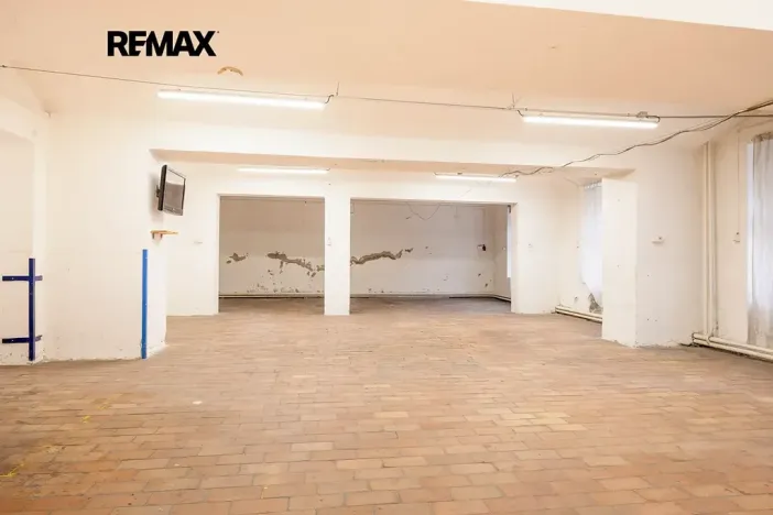 Pronájem skladu, Rudná, Masarykova, 1270 m2