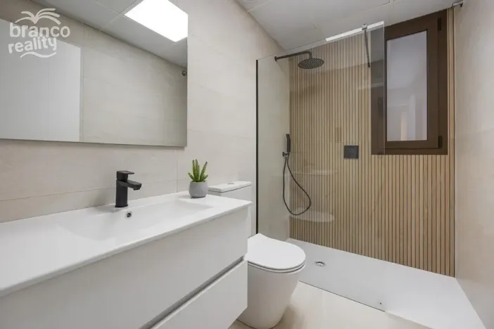 Prodej bytu 4+kk, Los Alcazares, Murcia, Španělsko, 114 m2