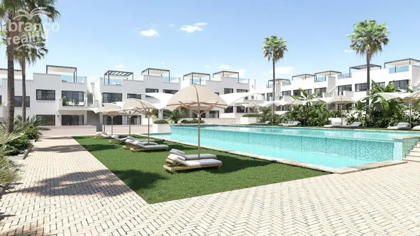 Prodej rodinného domu, Torrevieja, Alicante, Španělsko, 69 m2