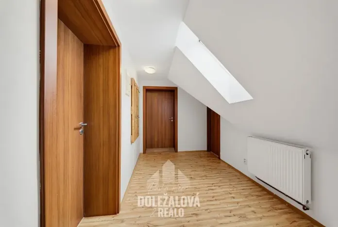 Pronájem bytu 2+1, Luka nad Jihlavou, nám. 9. května, 68 m2