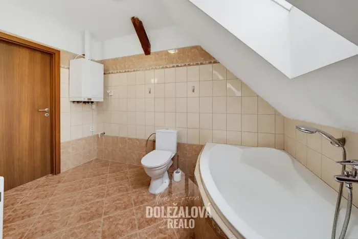 Pronájem bytu 2+1, Luka nad Jihlavou, nám. 9. května, 68 m2