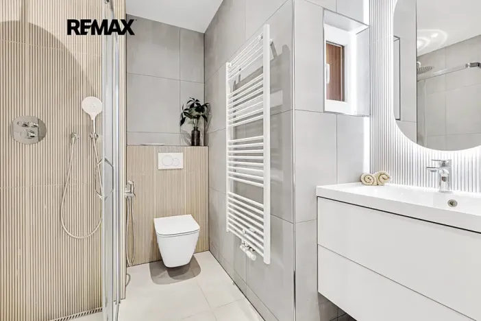 Prodej bytu 2+kk, Praha - Vinohrady, V Horní Stromce, 48 m2