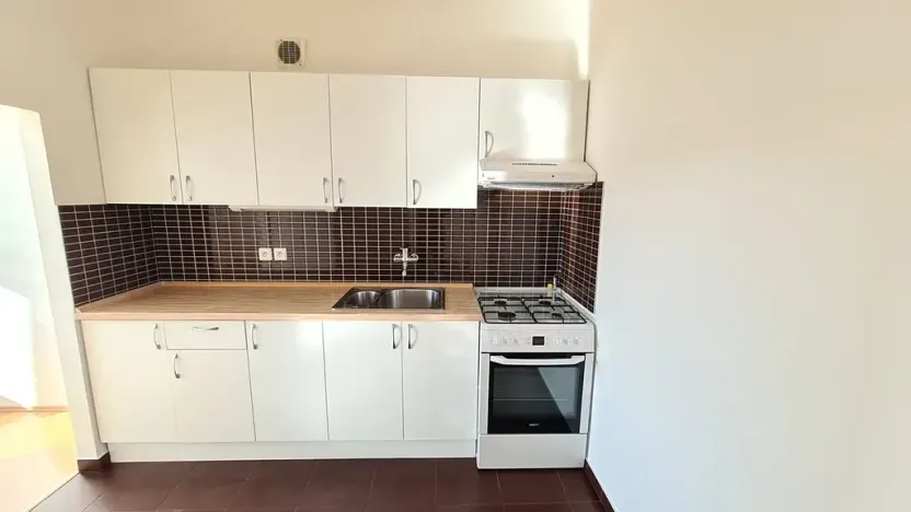 Pronájem bytu 3+kk, Praha - Podolí, Pod Pekařkou, 70 m2