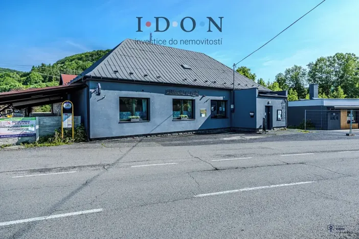Prodej rodinného domu, Kozlovice, 500 m2