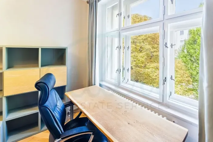 Pronájem bytu 3+1, Praha - Vinohrady, Lužická, 120 m2