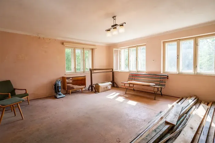 Prodej rodinného domu, Roztoky u Semil, 346 m2