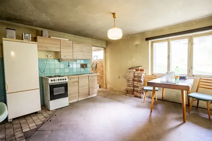 Prodej rodinného domu, Roztoky u Semil, 346 m2
