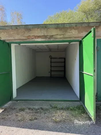 Pronájem ostatní, Slaný, Ouvalova
