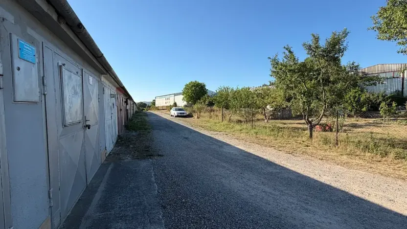 Prodej garáže, Tišnov, 18 m2
