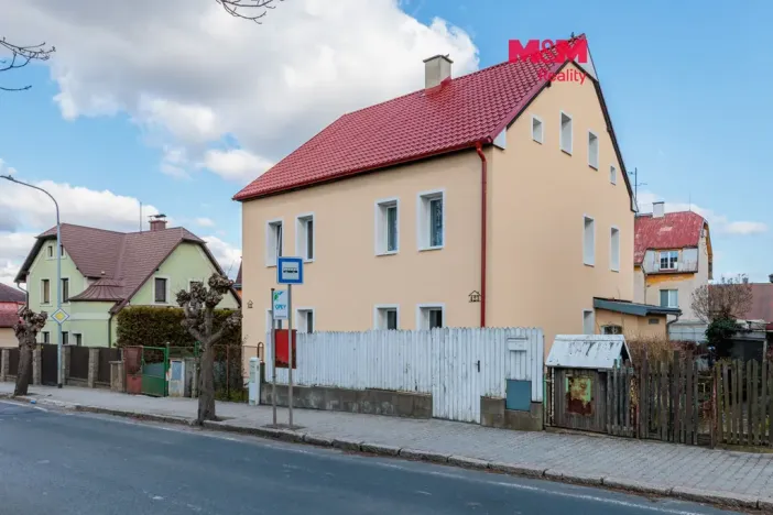 Prodej rodinného domu, Karlovy Vary - Stará Role, Svobodova, 100 m2