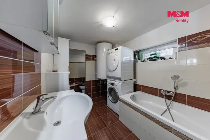Prodej rodinného domu, Karlovy Vary - Stará Role, Svobodova, 100 m2