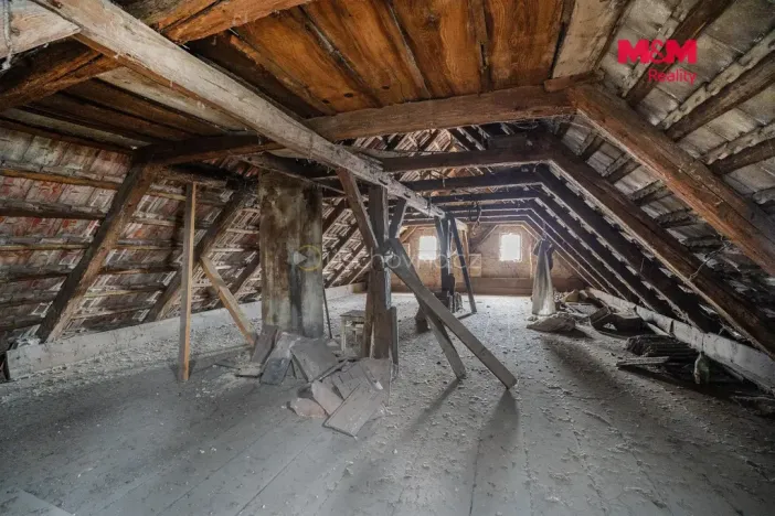 Prodej rodinného domu, Spomyšl, 350 m2