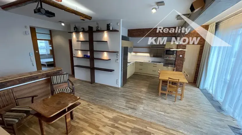 Pronájem bytu 3+kk, Kroměříž, náměstí Míru, 94 m2