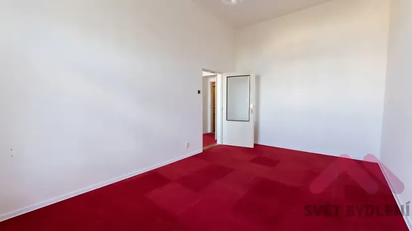 Pronájem bytu 2+1, Praha - Žižkov, náměstí Barikád, 60 m2