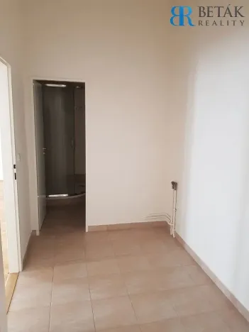 Pronájem bytu 2+1, Přerov - Přerov I-Město, Komenského, 72 m2