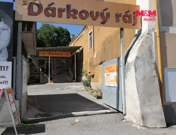 Pronájem obchodního prostoru, Beroun - Beroun-Město, Plzeňská, 85 m2